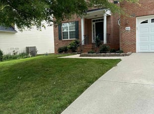 Nancy I.'s lawn service service result