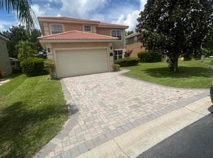 Claude S.'s lawn service service result