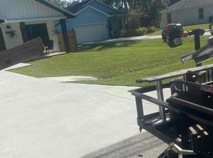 Diana G.'s lawn care services service result