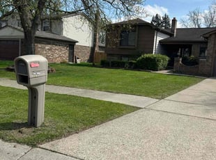 Erica M.'s grass maintenance service result