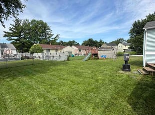Angelette J.'s lawn maintenance service result
