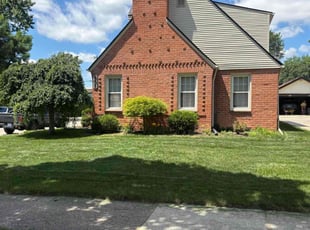 Lori R.'s lawn service service result