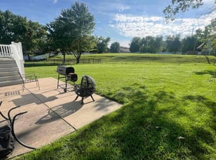 Tracy S.'s landscaping services service result