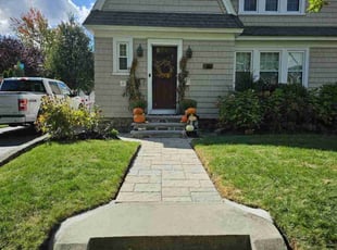 Hanton V.'s lawn service service result