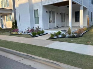 Nichole T.'s lawn maintenance service result