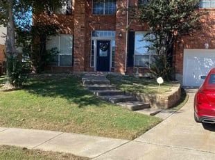 Roberto S.'s lawn maintenance service result
