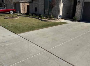 Richard E.'s turf maintenance service result