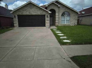 Reanna T.'s grass maintenance service result