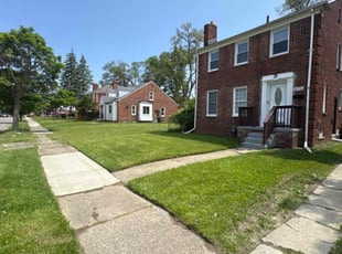 Kim W.'s Long Grass Cleanup service result