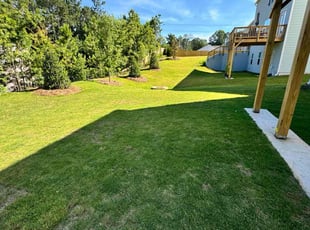 Kiacia H.'s lawn care services service result
