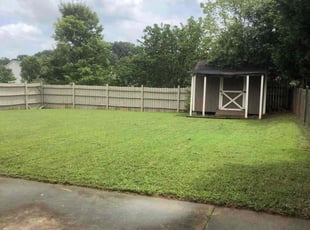 Titus R.'s lawn care services service result