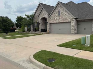 Kenneshia M.'s grass cutting service result