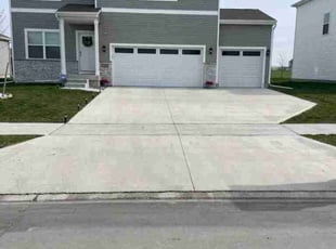 Karen G.'s lawn care services service result