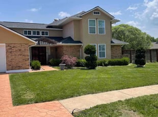 Elise H.'s grass maintenance service result