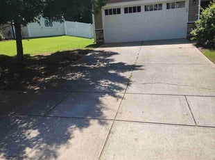 Aaron S.'s turf maintenance service result