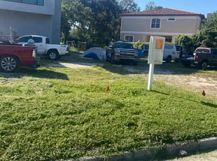 Lori W.'s lawn care services service result