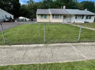 Anita N.'s lawn maintenance service result