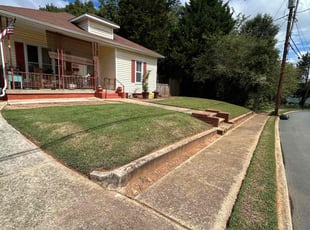 Jenna C.'s lawn service service result