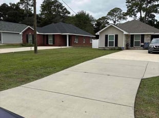 Olga C.'s grass cutting service result