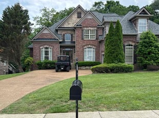 Larry B.'s lawn service service result