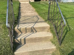 Essence F.'s turf maintenance service result