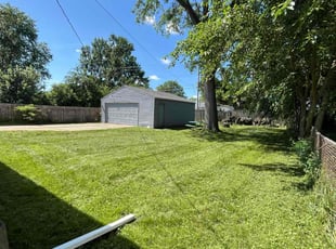 Saveda R.'s grass maintenance service result