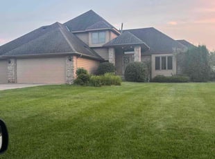 Vicki H.'s Bush Trimming service result
