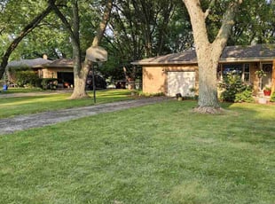 Robert w.'s grass maintenance service result