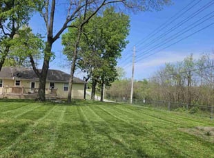 Jon C.'s lawn care service result