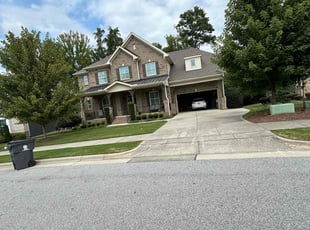 Tasia G.'s lawn service service result