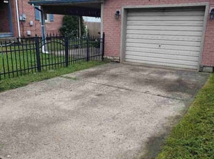 Amber K.'s lawn care services service result
