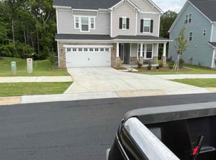 Kelly W.'s lawn care service result