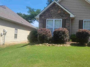 Wanda C.'s Bush Trimming service result