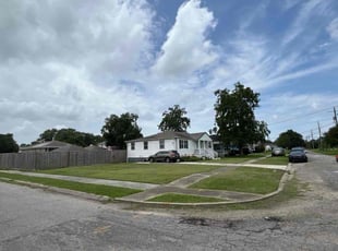 Juliana C.'s yard maintenance service result