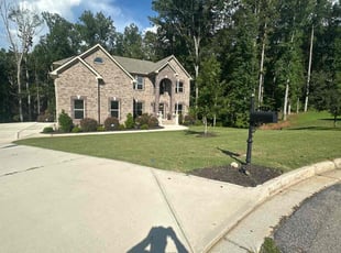 Pamela M.'s grass maintenance service result