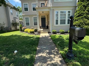 Dung N.'s grass cutting service result