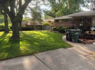 Peggy C.'s lawn care services service result