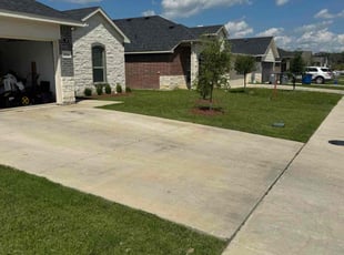 Manuel A.'s grass cutting service result