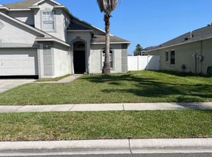 Robin B.'s lawn care services service result