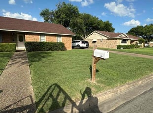 Leila C.'s lawn service service result