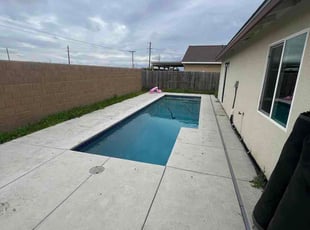 Carole M.'s grass maintenance service result