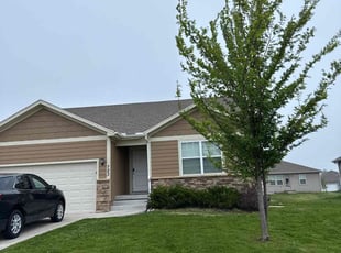 Eric H.'s lawn care services service result