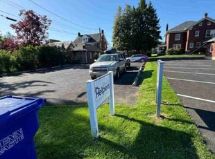 Kaye G.'s lawn maintenance service result