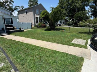 Amanda W.'s lawn maintenance service result