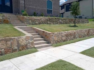 Robin F.'s lawn care service result