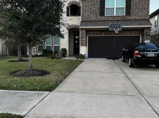 Cina R.'s lawn care services service result