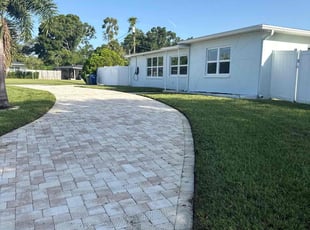 Sergey K.'s lawn maintenance service result