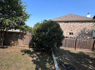 Jose R.'s Bush Trimming service result