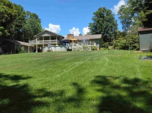 Ebony A.'s lawn maintenance service result