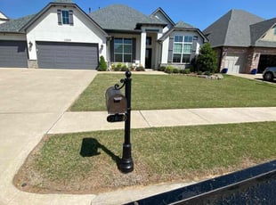 Jessica S.'s grass maintenance service result